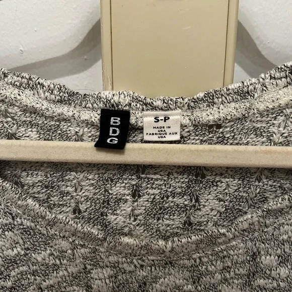 BDG Black and White 3/4 Sleeve Sweater - Size S - Picture 2 of 4